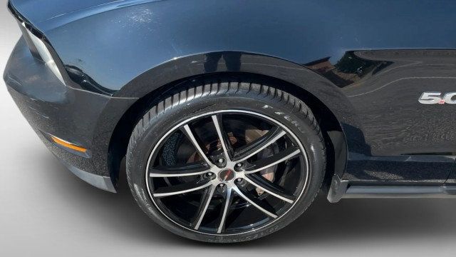 2011 Ford Mustang 2dr Coupe GT - 23013472 - 21