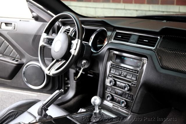 2011 Ford Mustang 2dr Coupe GT Premium - 22981569 - 30