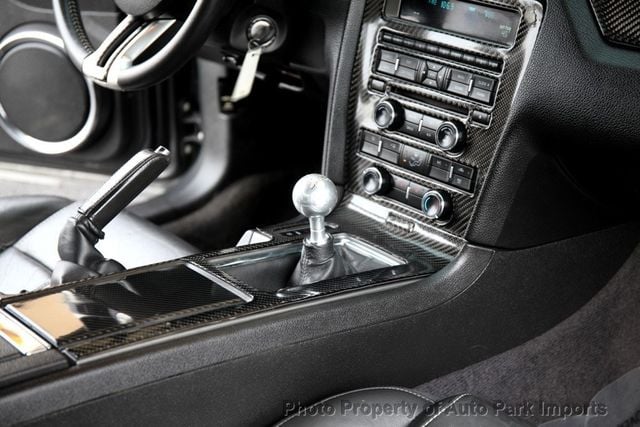 2011 Ford Mustang 2dr Coupe GT Premium - 22981569 - 31