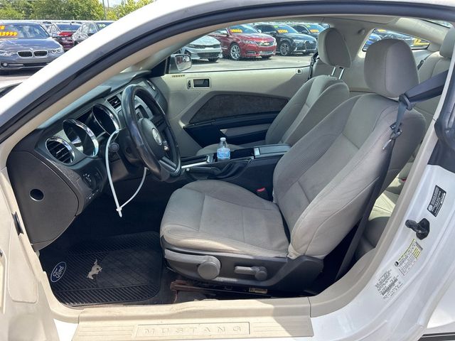 2011 Ford Mustang 2dr Coupe V6 - 23066887 - 6