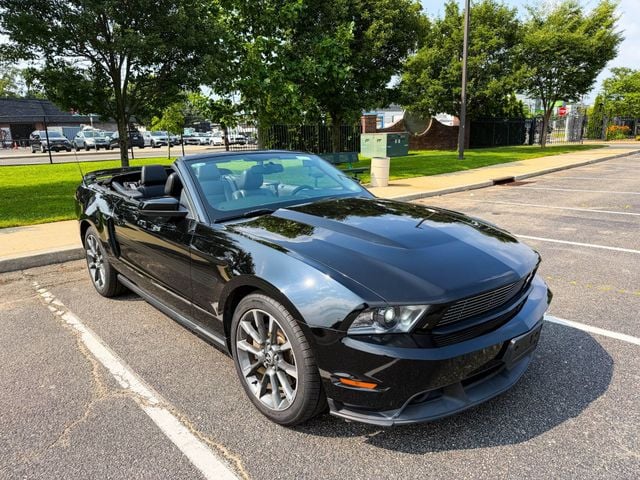 2011 Ford Mustang CALIFORNIA SPECIAL, GT PREMIUM, CONVERTIBLE, 6-SPD MANUAL - 23041183 - 21