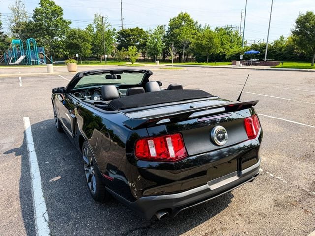 2011 Ford Mustang CALIFORNIA SPECIAL, GT PREMIUM, CONVERTIBLE, 6-SPD MANUAL - 23041183 - 29