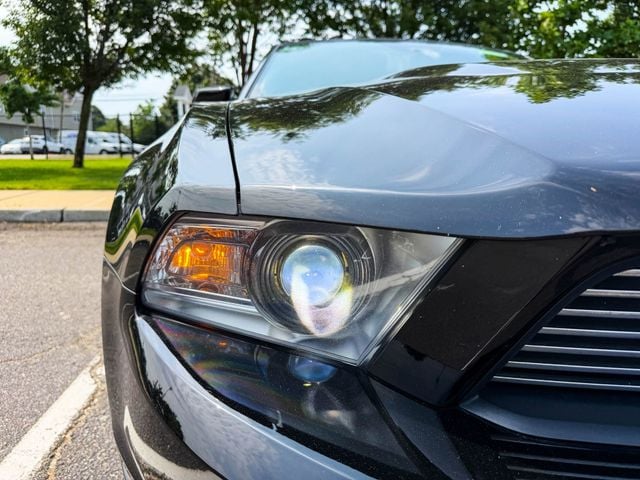 2011 Ford Mustang CALIFORNIA SPECIAL, GT PREMIUM, CONVERTIBLE, 6-SPD MANUAL - 23041183 - 46