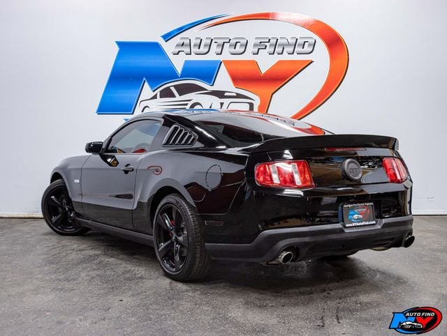 2011 Ford Mustang CLEAN CARFAX, GT COUPE, 6-SPD MANUAL, SPOILER, LED TAILLAMPS - 22906972 - 2