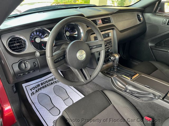 2011 Ford Mustang Coupe V6 Automatic - 22866300 - 24