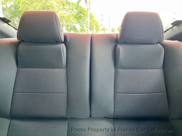 2011 Ford Mustang Coupe V6 Automatic - 22866300 - 39