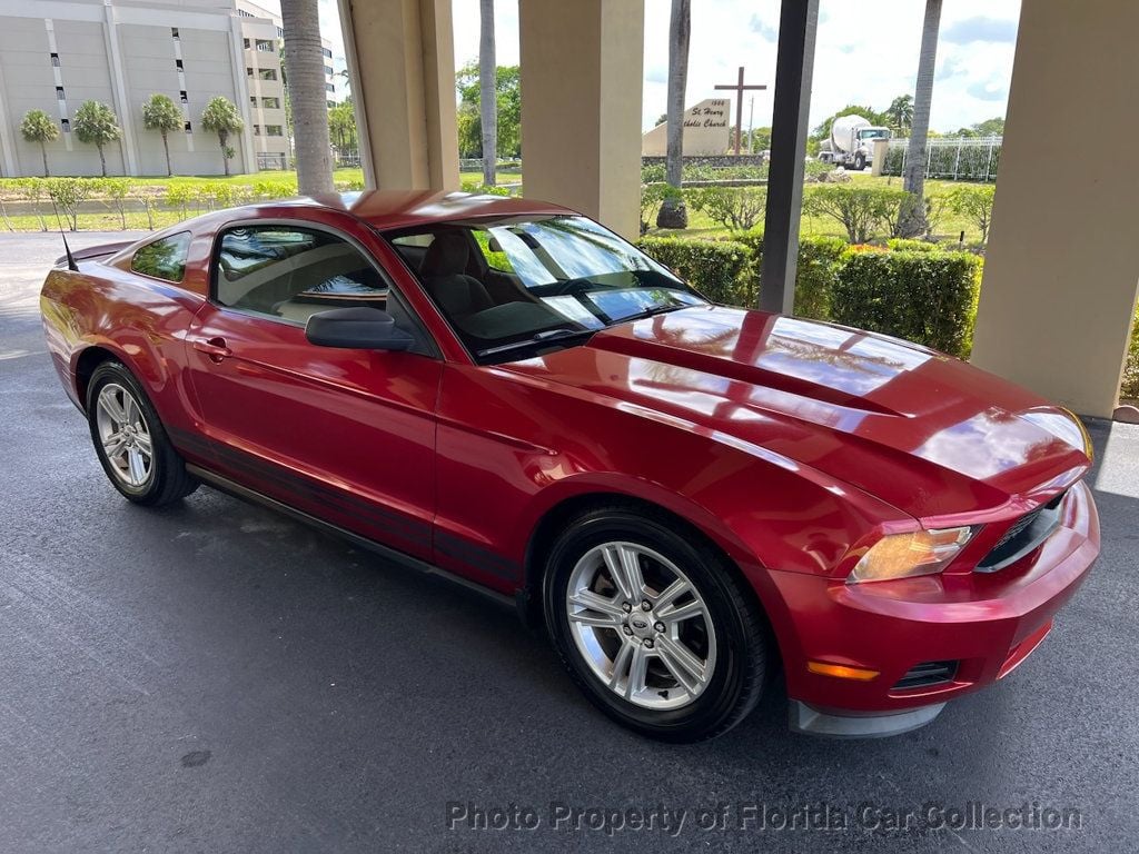 2011 Ford Mustang V6 photo 44