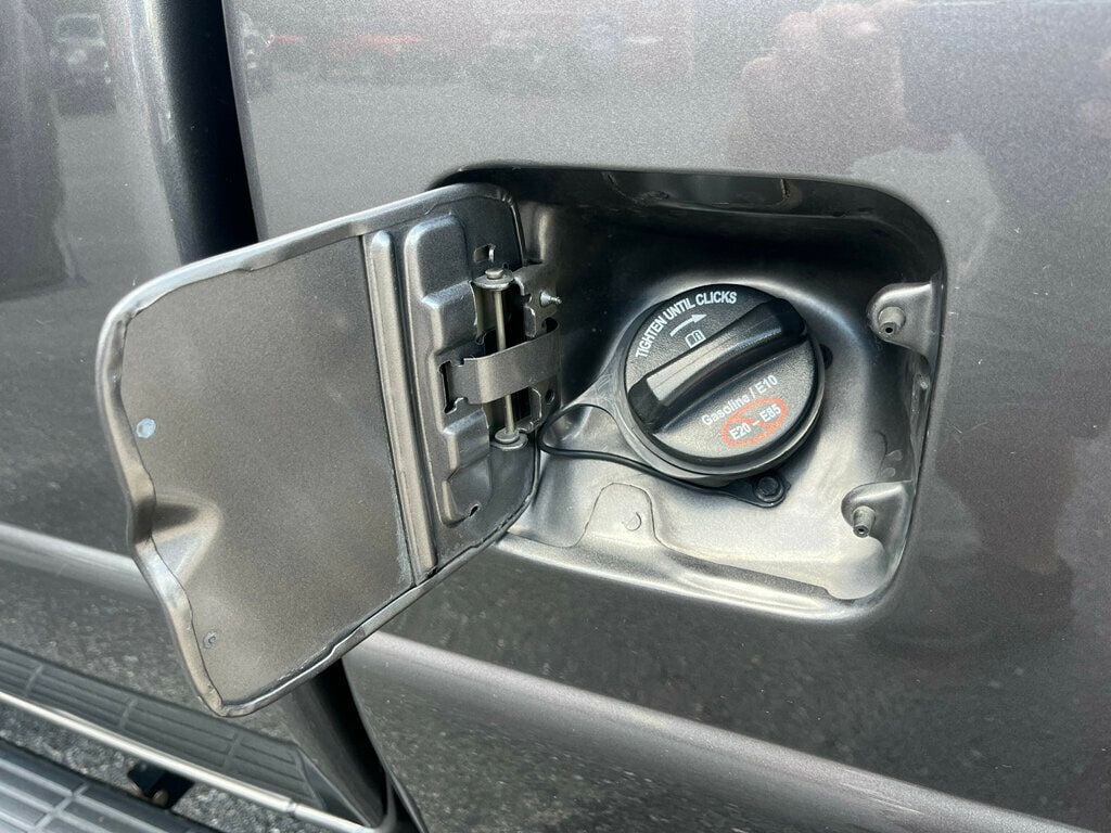 2011 Ford Ranger RUST FREE Super Cab Sport 4x4 4.0L Auto - 23032596 - 13