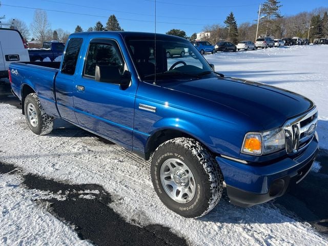 2011 Ford Ranger XLT Super Cab 4x4 4.0L Automatic - 22968514 - 0