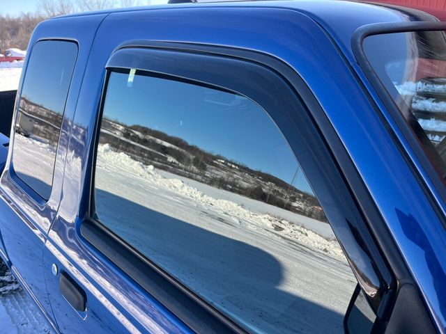 2011 Ford Ranger XLT Super Cab 4x4 4.0L Automatic - 22968514 - 33