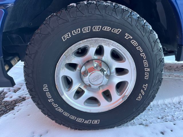 2011 Ford Ranger XLT Super Cab 4x4 4.0L Automatic - 22968514 - 39