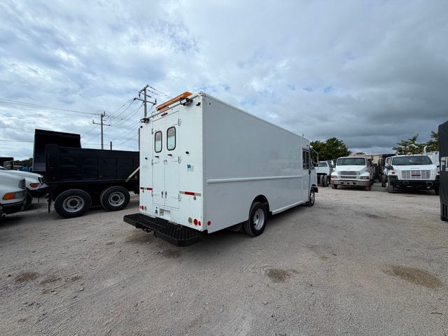 2011 Ford Stepvan  - 23038806 - 4