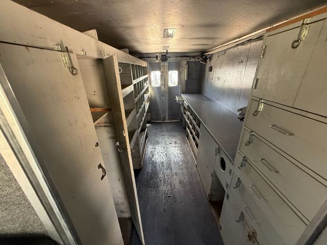 2011 Ford Stepvan  - 23070009 - 9