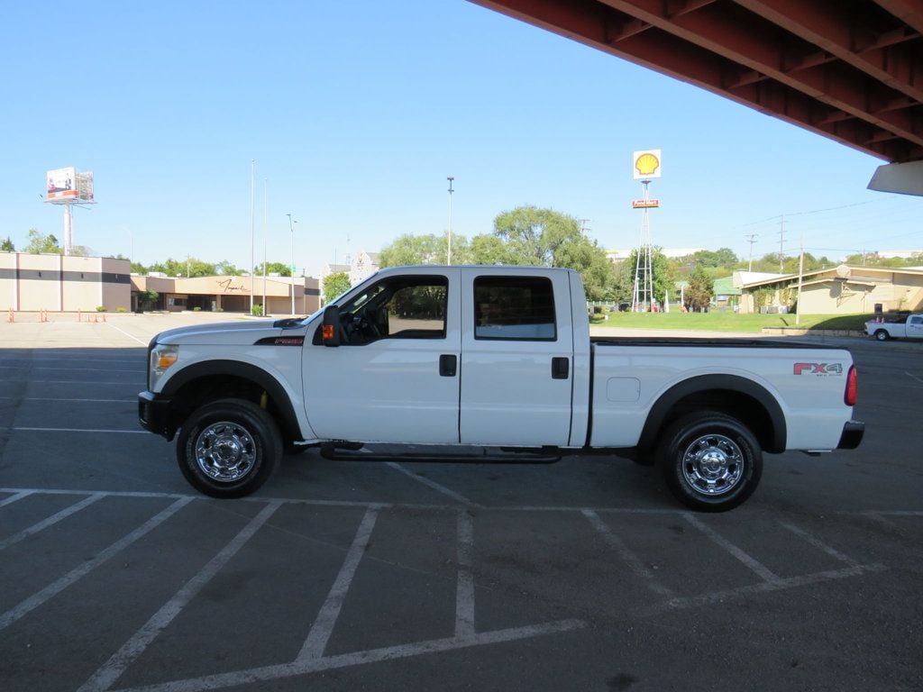 2011 Ford Super Duty F-250 SRW 4WD Crew Cab 156" XL - 22617646 - 0