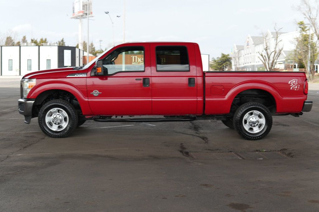 2011 Ford Super Duty F-250 SRW 4WD Crew Cab 156" XLT - 22986405 - 0