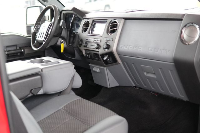 2011 Ford Super Duty F-250 SRW 4WD Crew Cab 156" XLT - 22986405 - 11