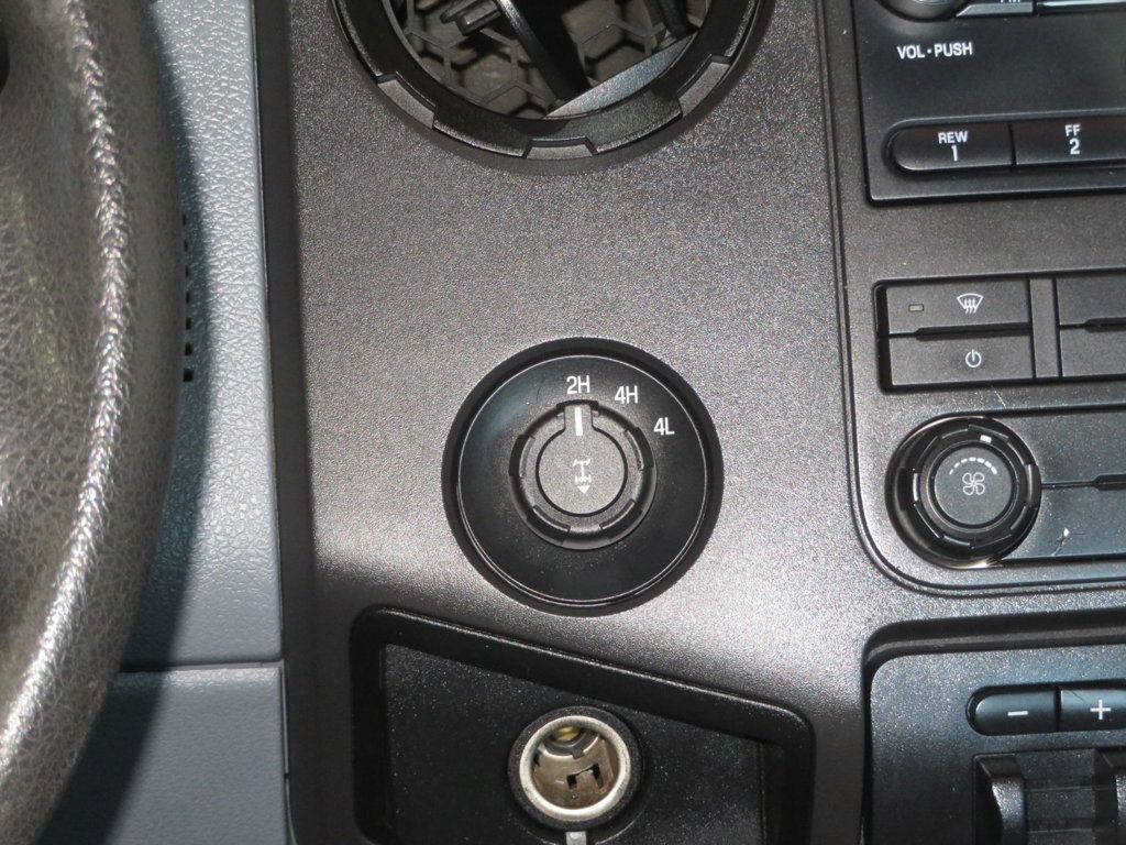 2011 Ford Super Duty F-250 SRW 4X4 SUPERDUTY CREWCAB LOW LOW MILES EXTRA CLEAN 4X4  - 22945561 - 23