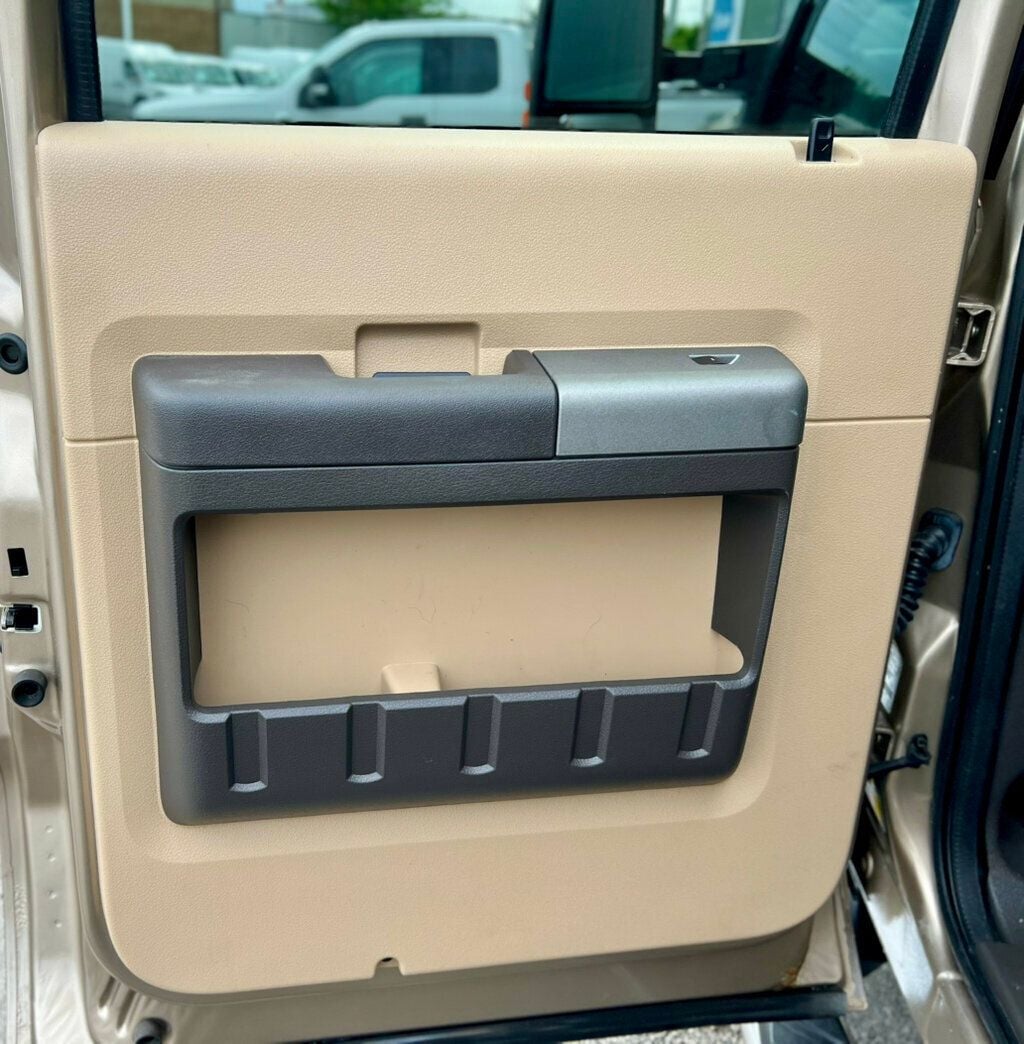 2011 Ford Super Duty F-250 SRW SUPER DUTY - 22951061 - 10