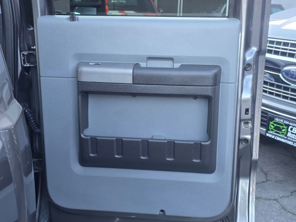 2011 Ford Super Duty F-250 SRW XLT - 22952414 - 24