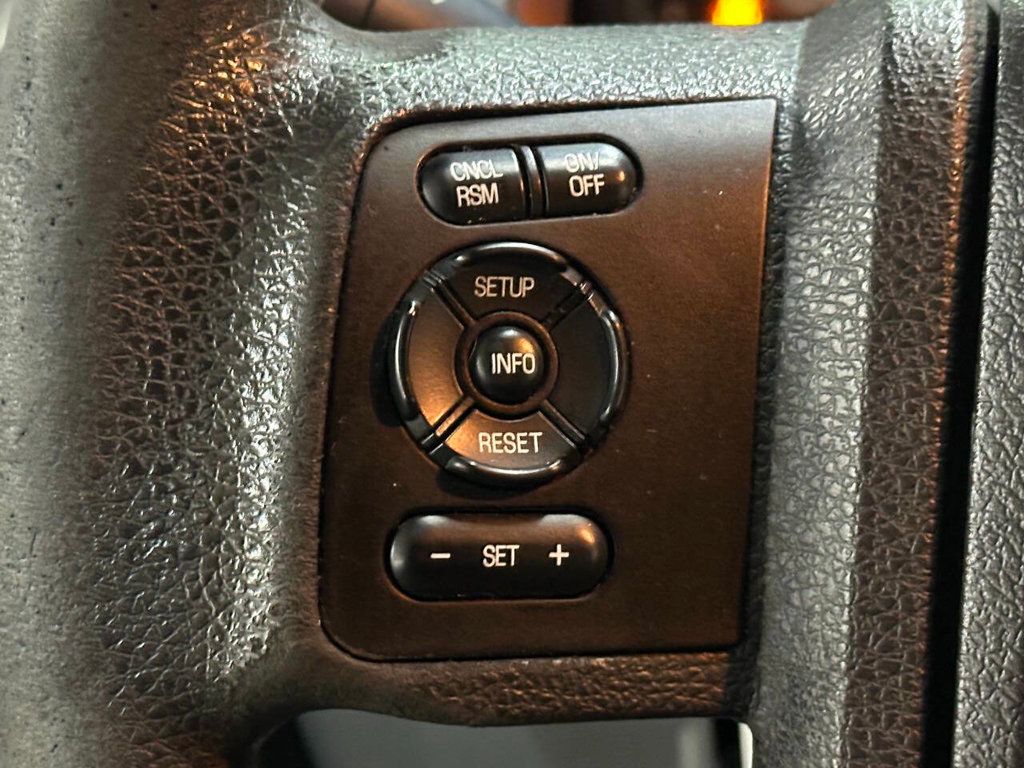 2011 Ford Super Duty F-250 SRW XLT 4x4 4dr Crew Cab 6.8 ft. SB Pickup - 22953391 - 29
