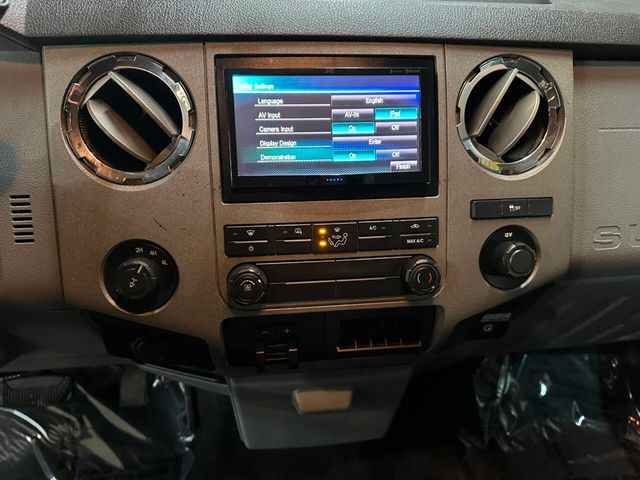 2011 Ford Super Duty F-250 SRW XLT 4x4 4dr Crew Cab 6.8 ft. SB Pickup - 22953391 - 32