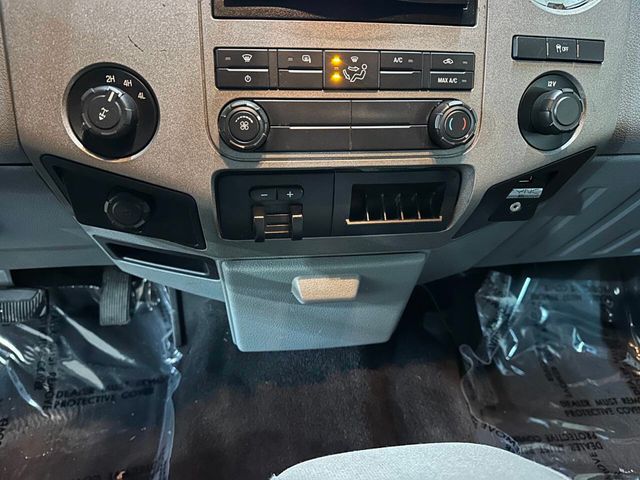 2011 Ford Super Duty F-250 SRW XLT 4x4 4dr Crew Cab 6.8 ft. SB Pickup - 22953391 - 35