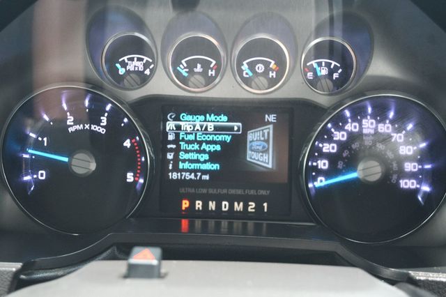 2011 Ford Super Duty F-350  - 23054135 - 35