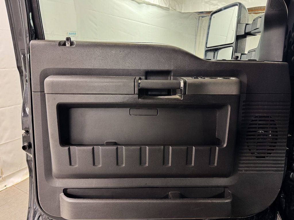 2011 FORD Super Duty F-350 CREW CAB LARIAT 4X4 - 23002991 - 11