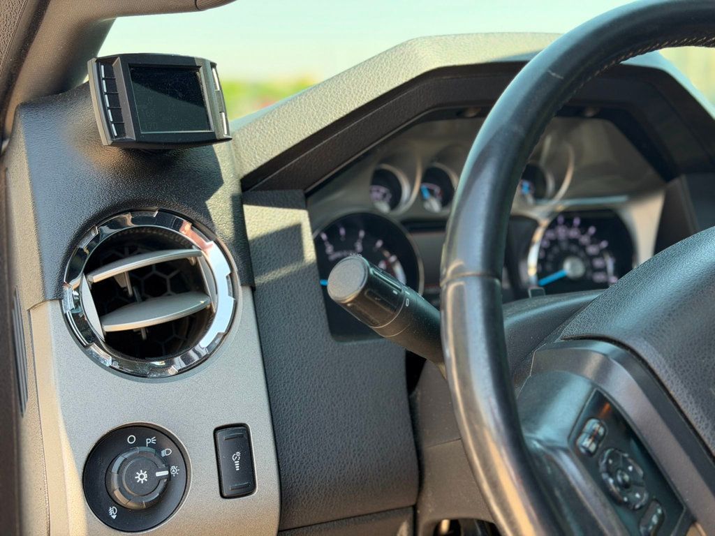 2011 Ford Super Duty F-350 Lariat - 23048784 - 10