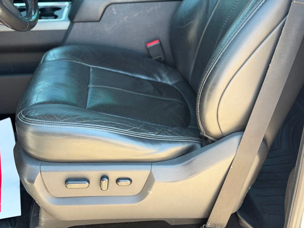 2011 Ford Super Duty F-350 Lariat - 23048784 - 17