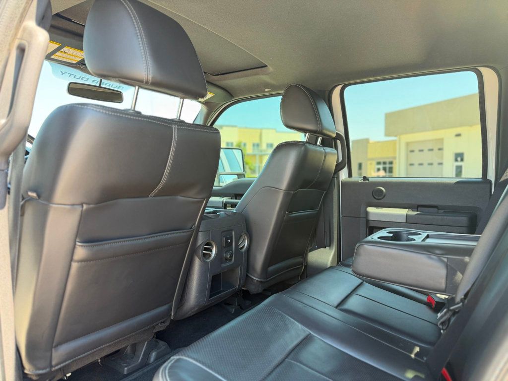 2011 Ford Super Duty F-350 Lariat - 23048784 - 24