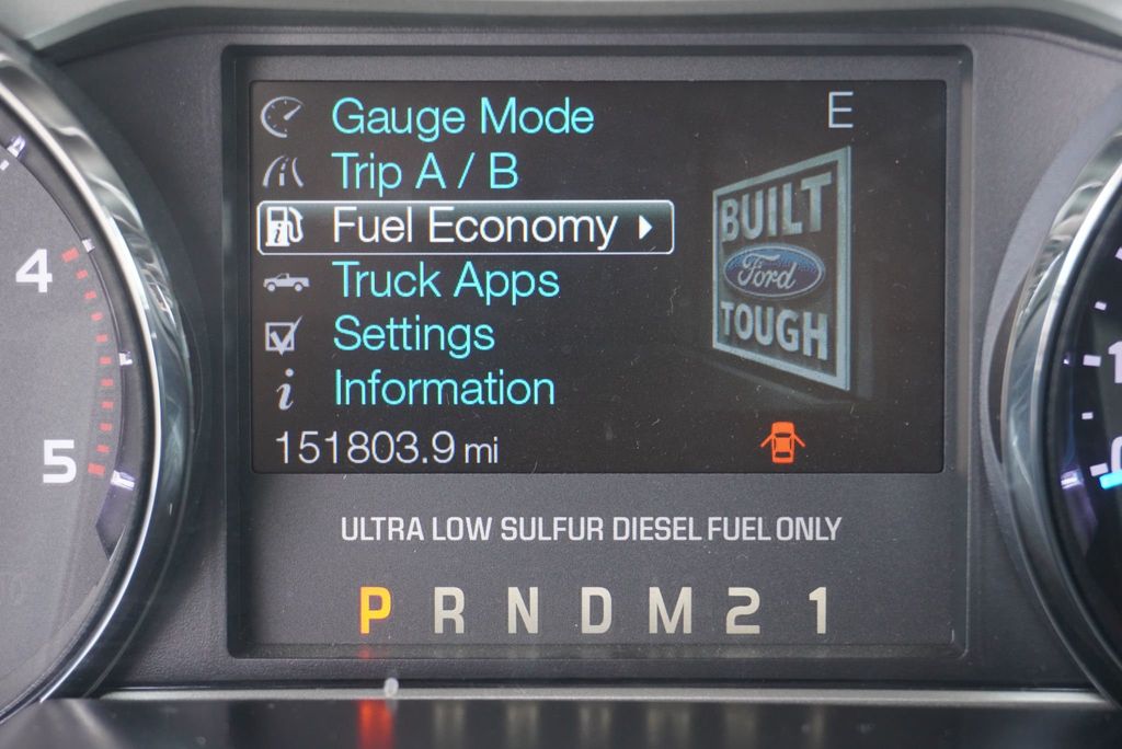 2011 Ford Super Duty F-350 LARIAT - 23036361 - 27