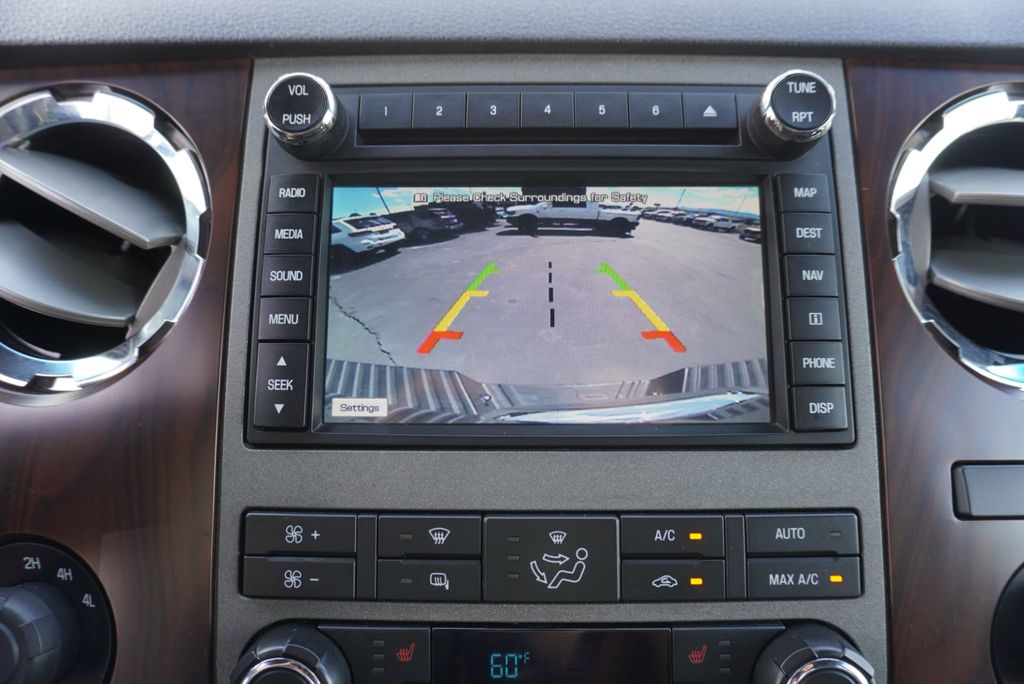 2011 Ford Super Duty F-350 LARIAT - 23036361 - 33