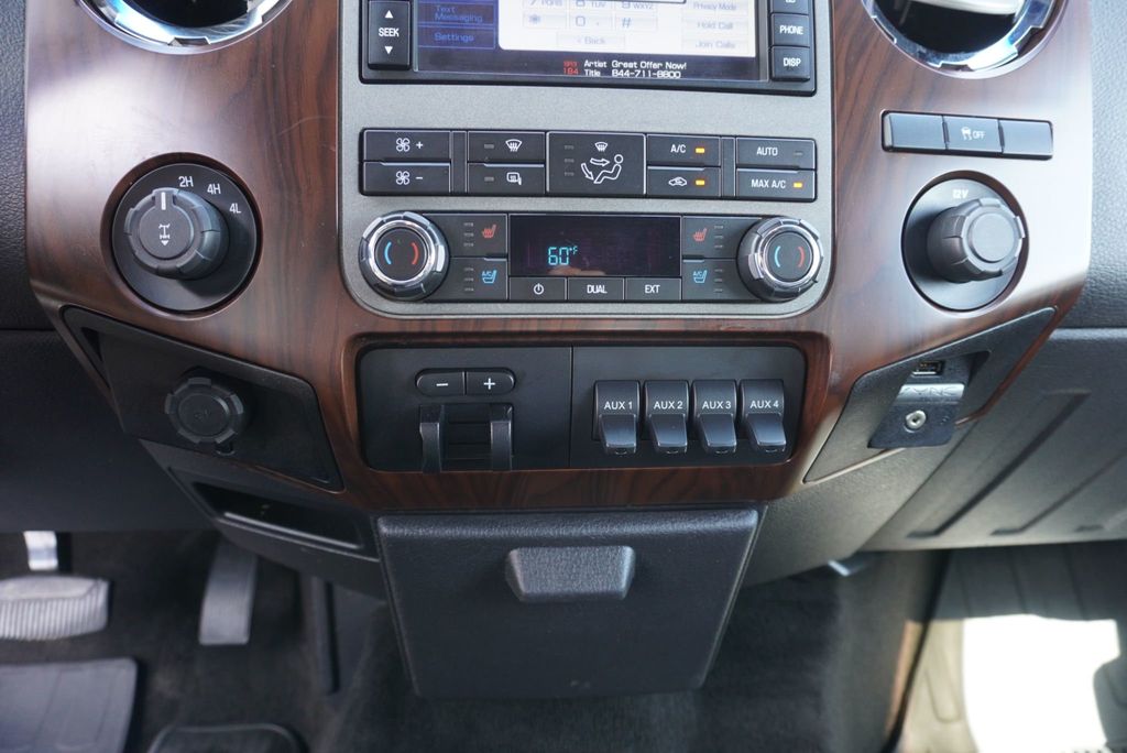 2011 Ford Super Duty F-350 LARIAT - 23036361 - 34