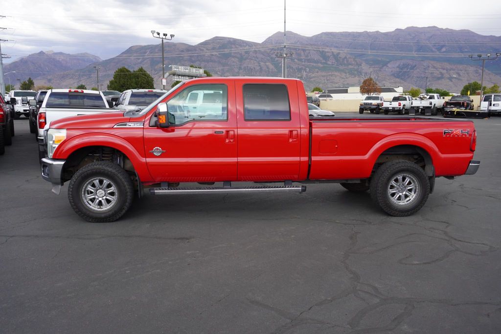 2011 Ford Super Duty F-350 LARIAT - 23070213 - 1