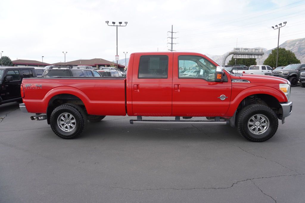 2011 Ford Super Duty F-350 LARIAT FX4 - 23072415 - 10