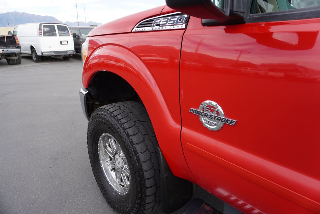 2011 Ford Super Duty F-350 LARIAT FX4 - 23072415 - 15