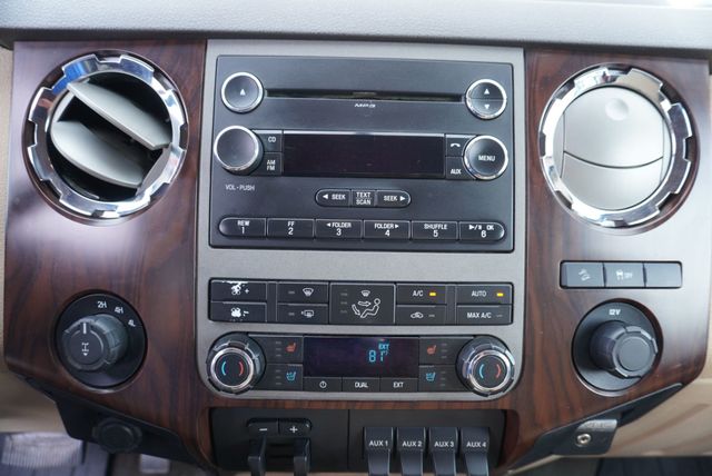 2011 Ford Super Duty F-350 LARIAT FX4 - 23072415 - 30