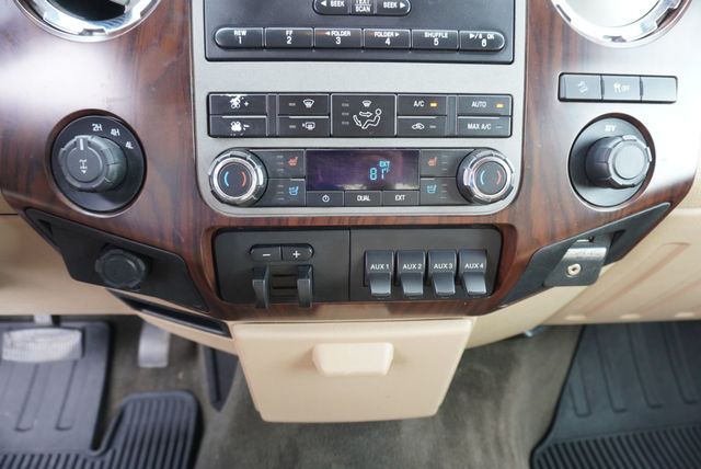 2011 Ford Super Duty F-350 LARIAT FX4 - 23072415 - 31