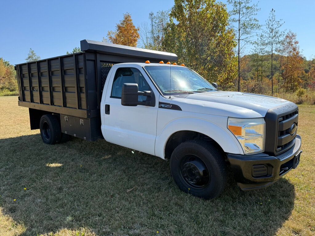 2011 Ford F-350 Super Duty Chassis Cab