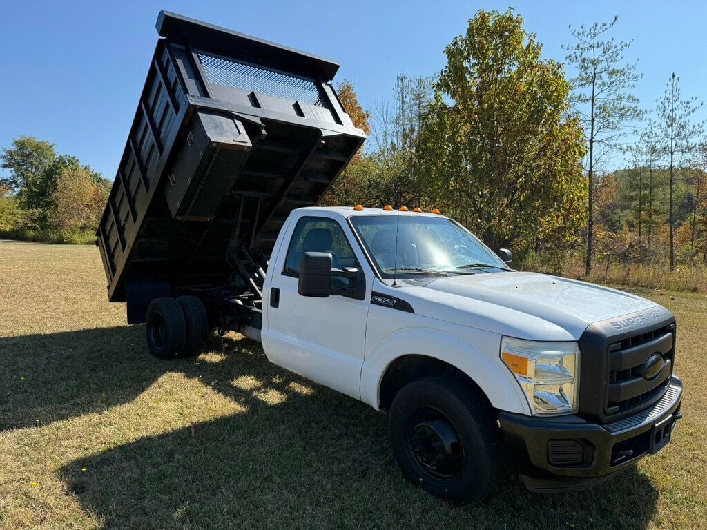 2011 Ford F-350 photo 11