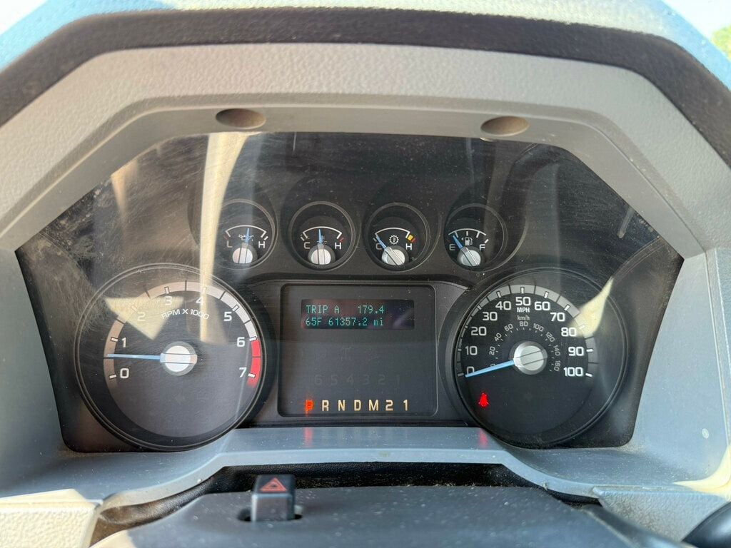 2011 Ford F-350 photo 25