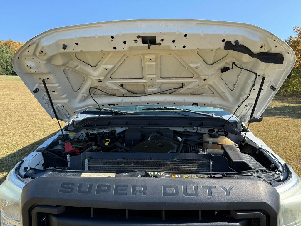 2011 Ford F-350 photo 37
