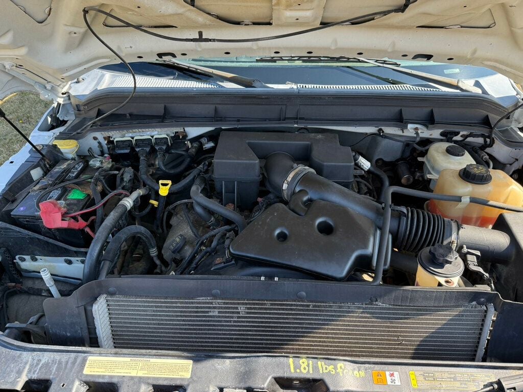 2011 Ford F-350 photo 38