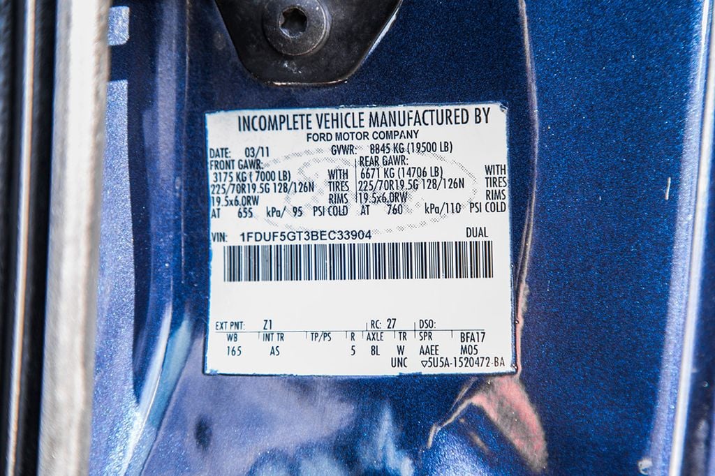 2011 Ford Super Duty F-550 DRW F550 12' LANDSCAPE DUMP - 15858866 - 31