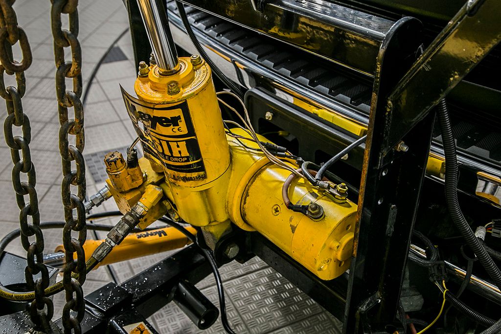 2011 Ford Super Duty F-550 DRW F550 12' LANDSCAPE DUMP - 15858866 - 5