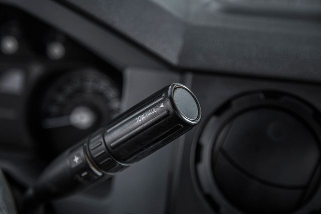 2011 Ford Super Duty F-550 DRW F550 CRANE BODY - 15600163 - 23