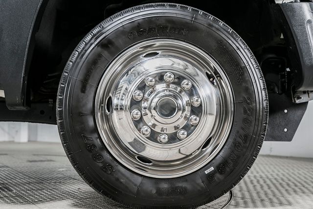 2011 Ford Super Duty F-550 DRW F550 CREW 4X4  - 16051997 - 9