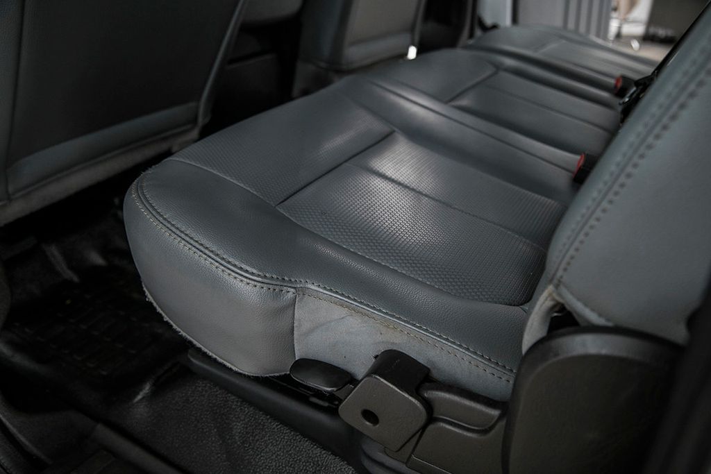 2011 Ford Super Duty F-550 DRW F550 CREW 4X4  - 16051997 - 20