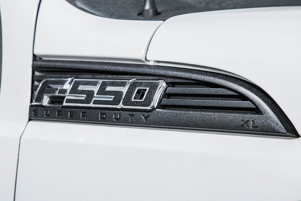 2011 Ford Super Duty F-550 DRW F550 CREW 4X4  - 16051997 - 5